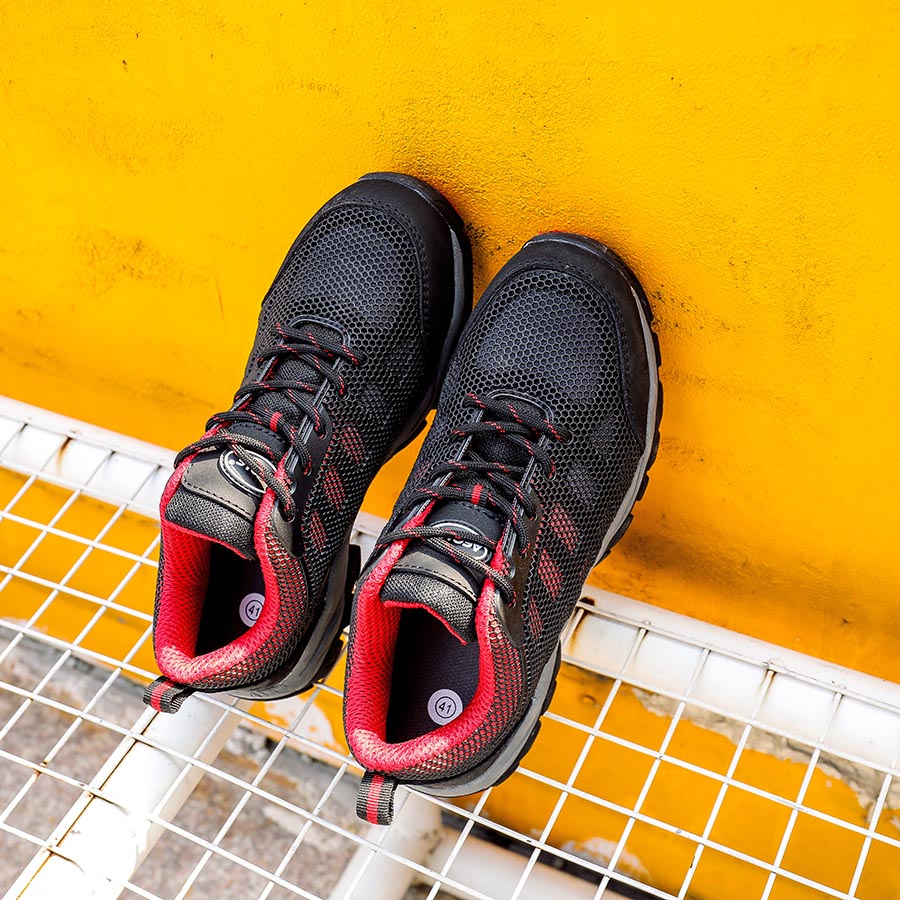 羿科60725830運動防滑安全鞋圖片1