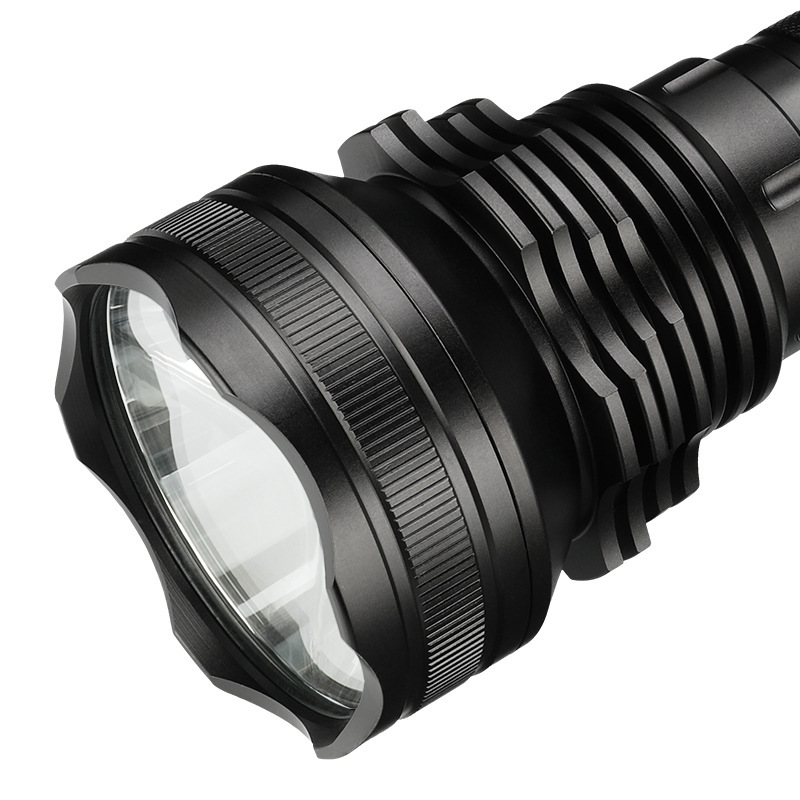 神火L3-U 32W大功率P70強(qiáng)光手電筒圖片2