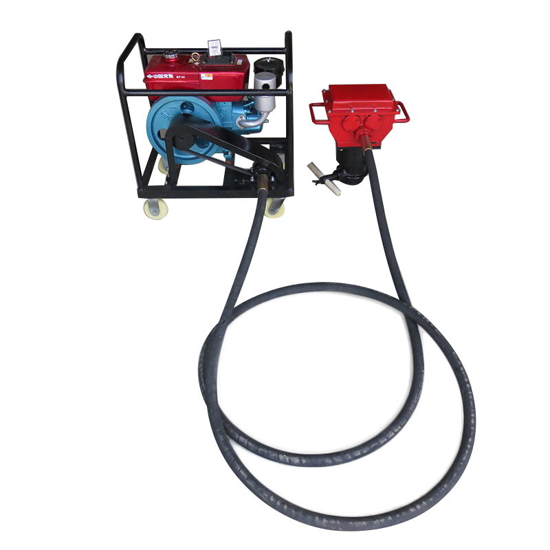 力鷹DZF-120防汛柴油打樁機(jī)圖片1 力鷹DZF-120防汛柴油打樁機(jī)圖片1