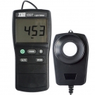 臺灣泰仕TES-1337數(shù)字照度計(jì)