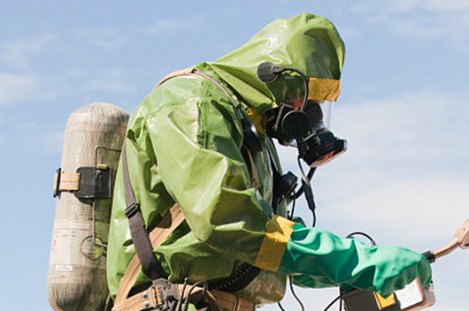 隔絕式防毒面具