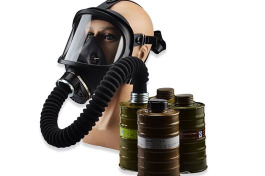 長管式防毒面具