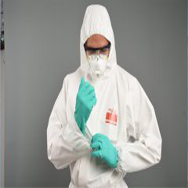 坤澤爾B型白色醫(yī)用防護服圖片