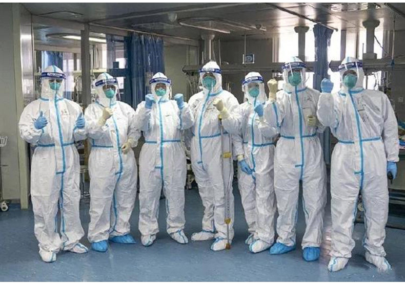 連體一次性醫(yī)用防護(hù)服在隔離病房使用圖